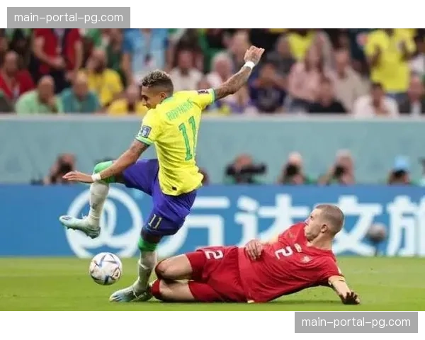 朗斯主场对阵摩纳哥战术预览：领头羊防守体系迎战青春风暴反击火力