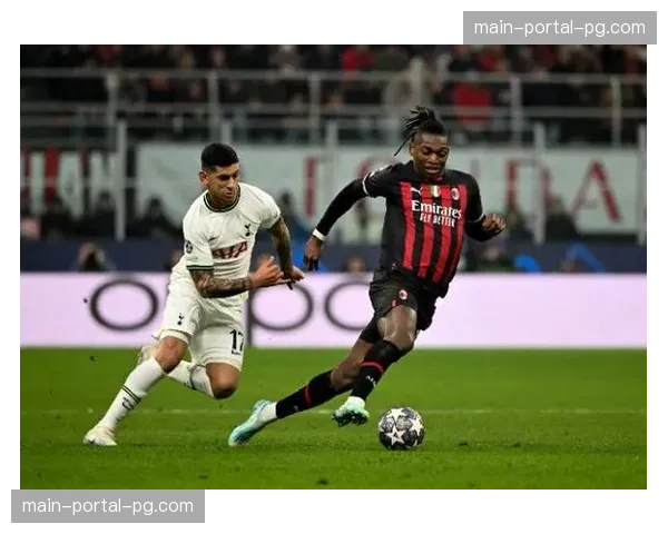 米兰德比在即，AC米兰官方确认莱奥恢复合练